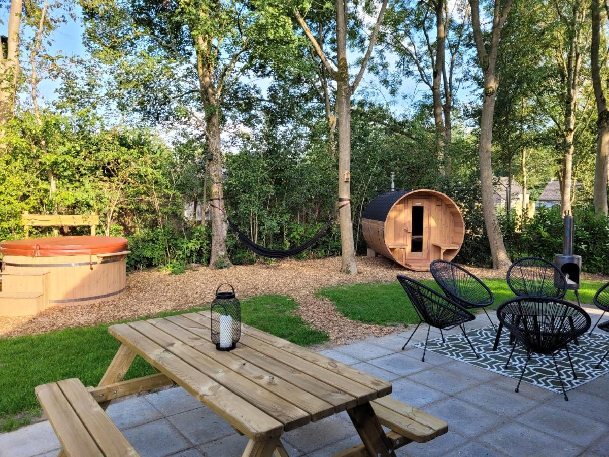 Green Hills Wellness No 2 met hottub en sauna Ewijk Exterior foto